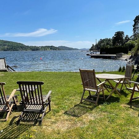 Leilighet Ved Sjoen Med Strand Apartment Пошгрун Екстериор снимка